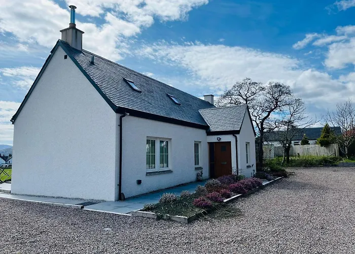 Avoca Lodge