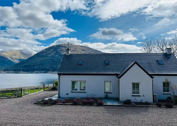 Avoca Lodge